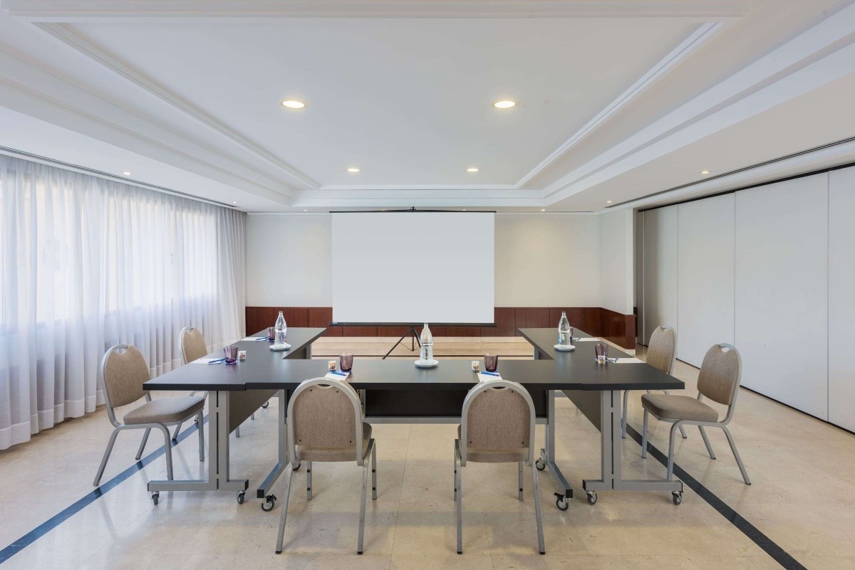 Tryp Madrid Alameda Aeropuerto Hotel