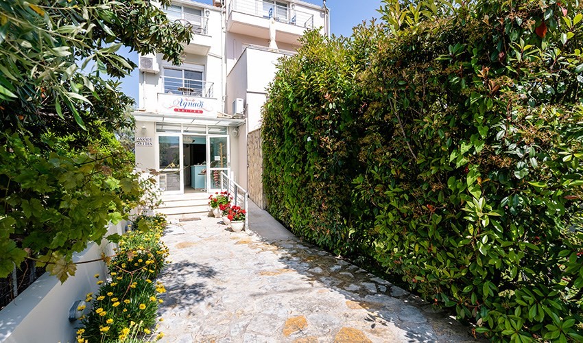 Agni Studios & Apartments