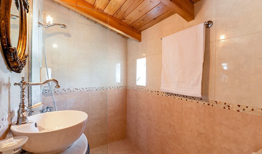 Agni Studios & Apartments