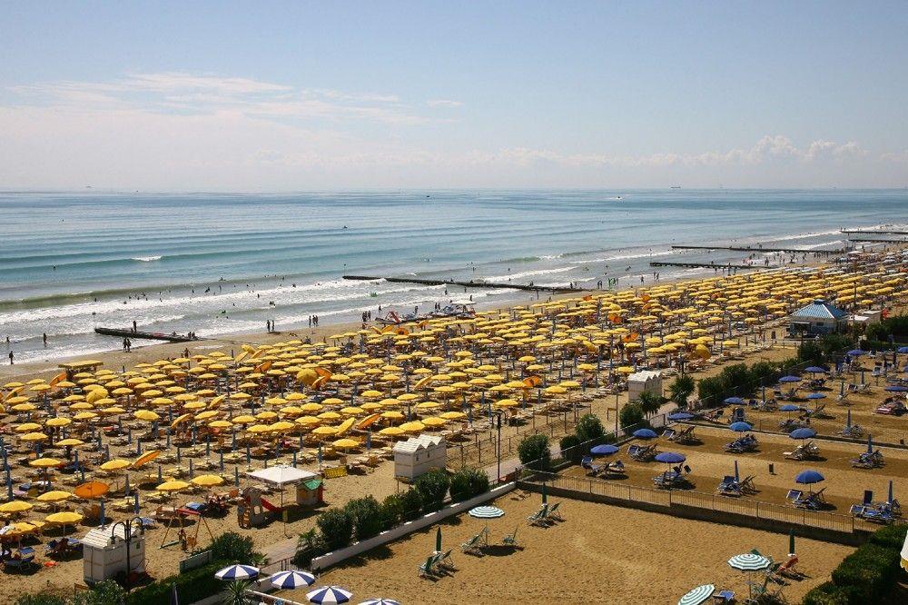 Zkrácená dovolená v Lido di Jesolo s návštěvou Benátek a dopravou v ceně – hotel Torino