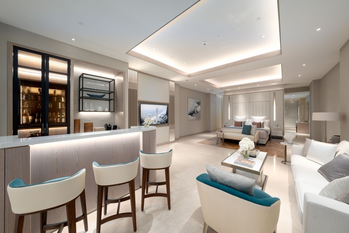 Five Luxe Jbr