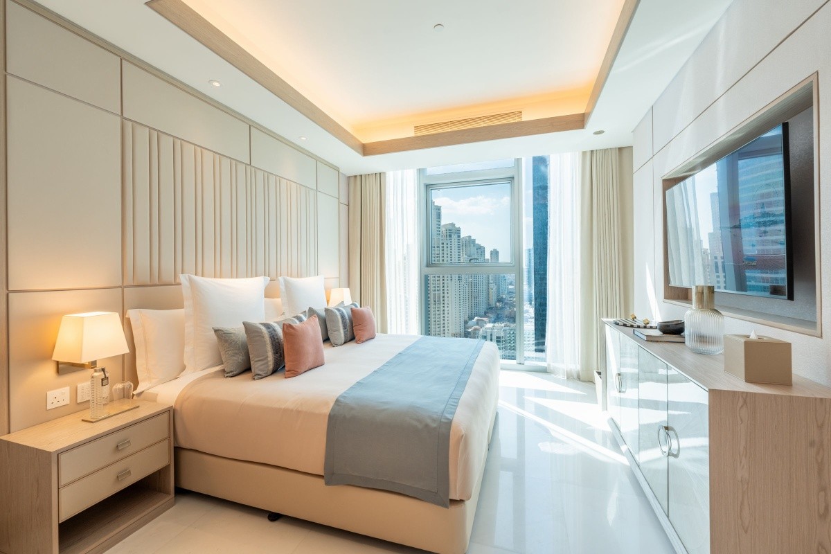 Five Luxe Jbr