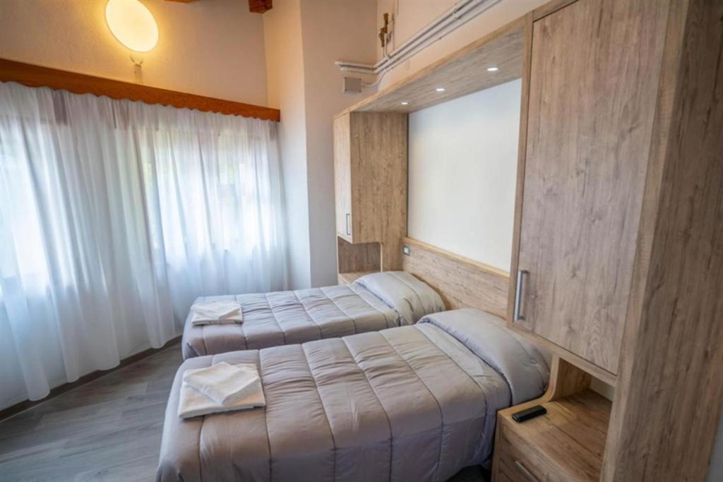 Villaggio Dolomitico Piani Di Luzza (Forni Avoltri)