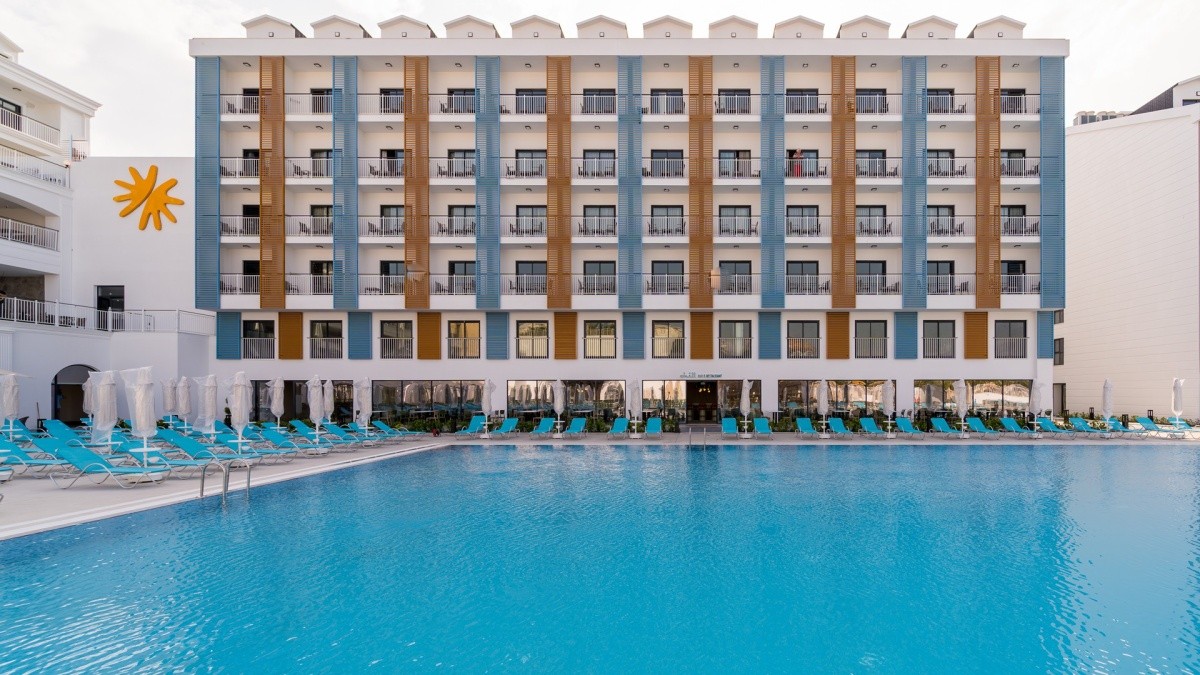 Arcanus Trendline Resort