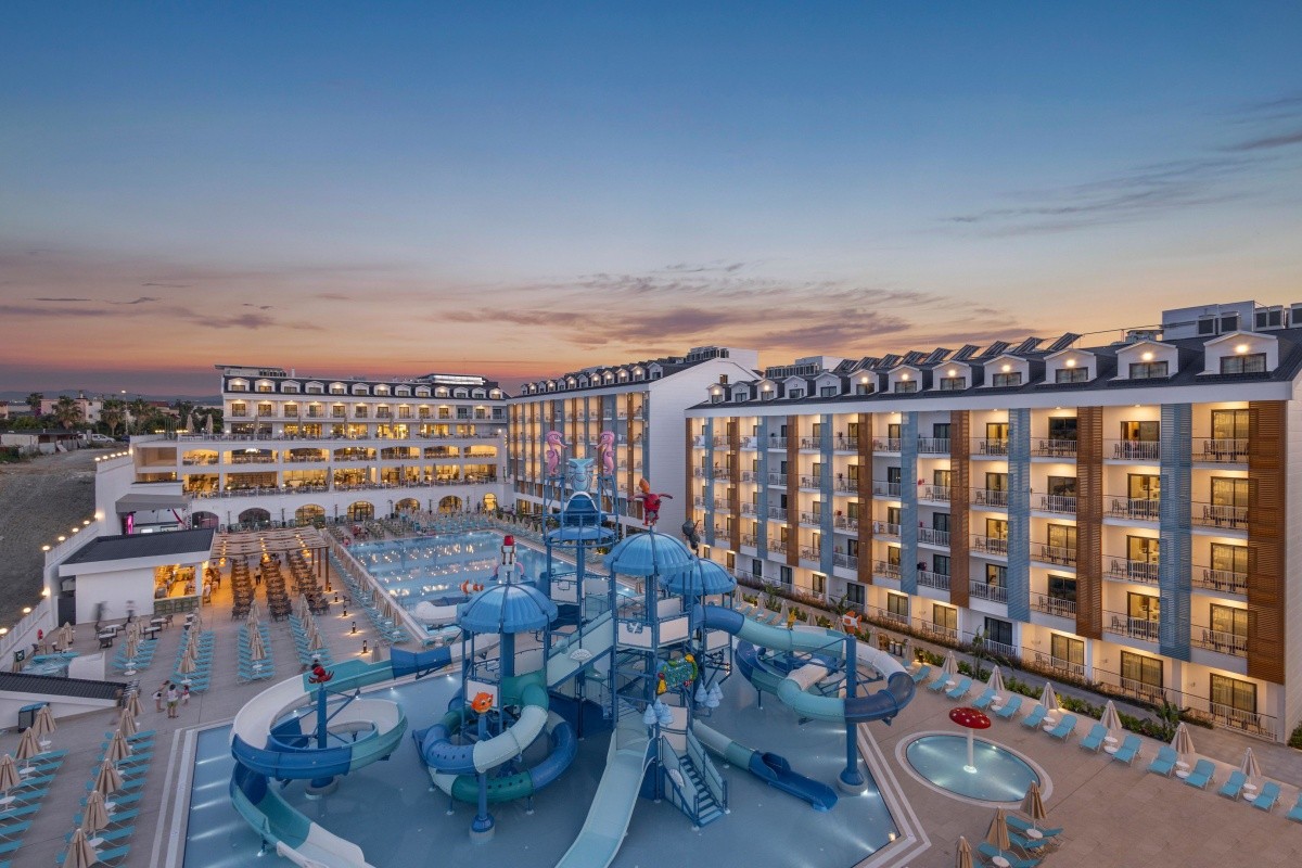 Arcanus Trendline Resort
