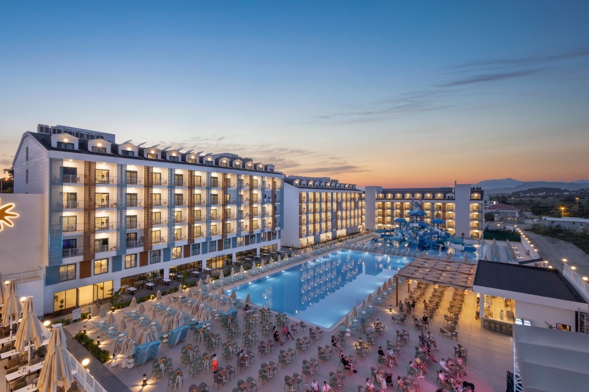 Arcanus Trendline Resort
