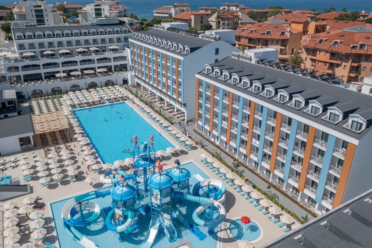 Arcanus Trendline Resort