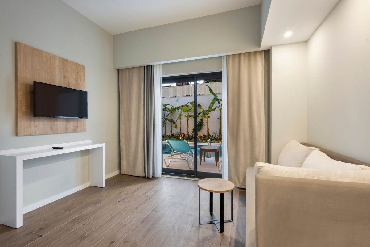 Arcanus Trendline Resort