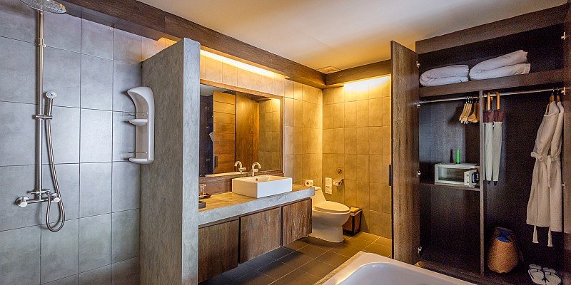 Naina Resort & Spa