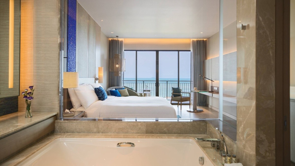 Renaissance Pattaya Resort & Spa
