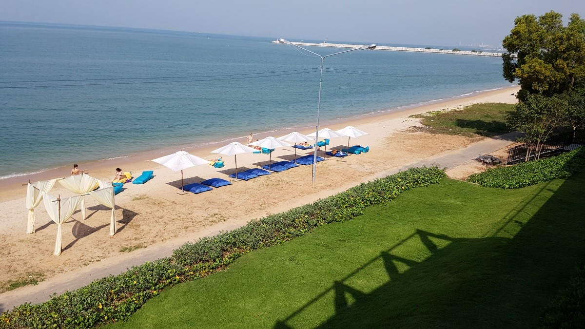 Renaissance Pattaya Resort & Spa