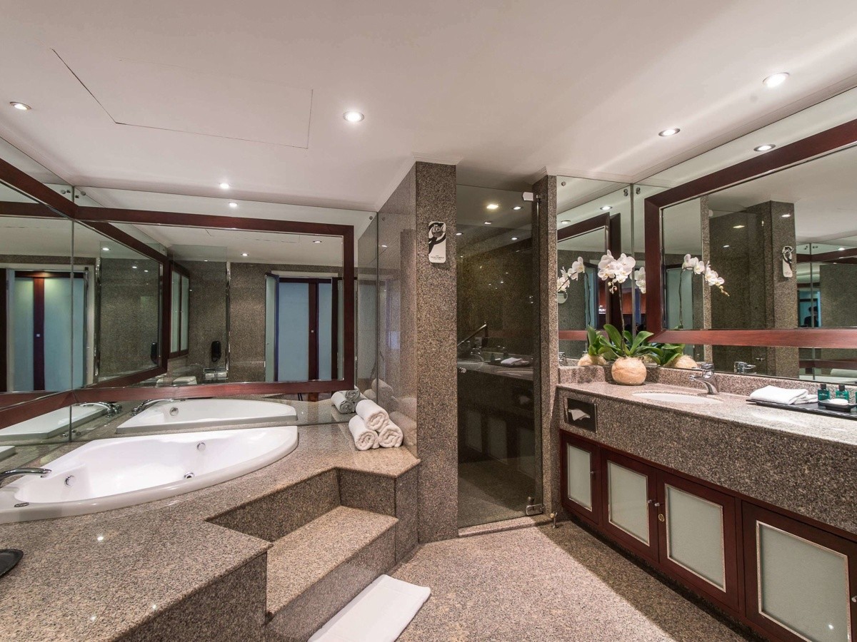 Pullman Bangkok  Hotel G