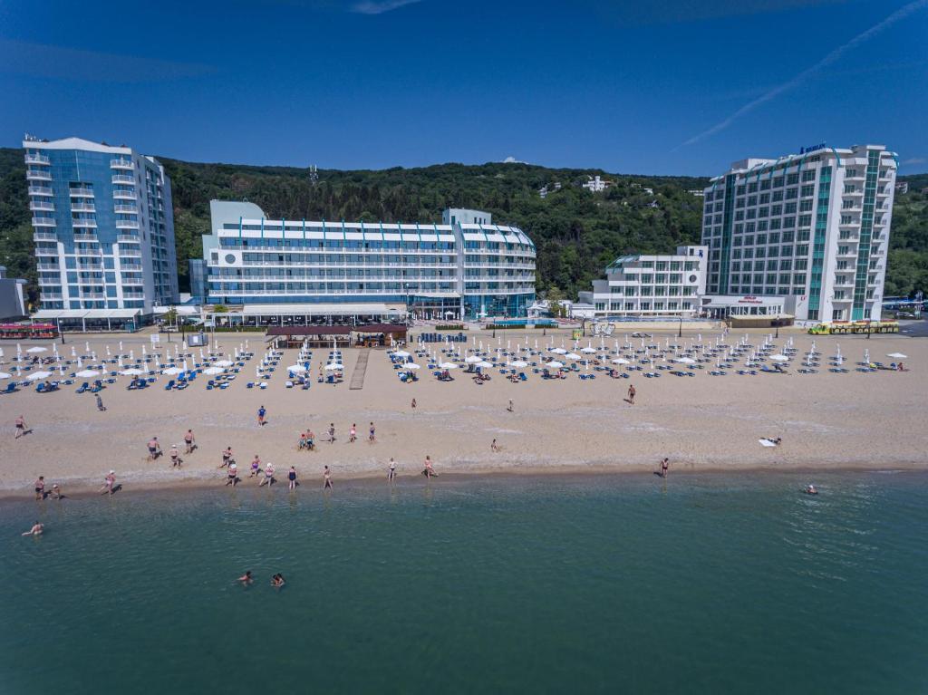 Golden Beach