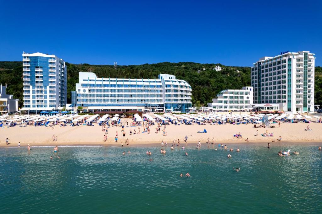 Golden Beach