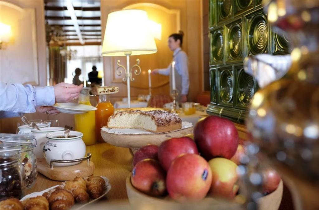 5denní zájezd (denní přejezd) s dopravou, polopenzí a skipasem ceně – hotel Du Lac