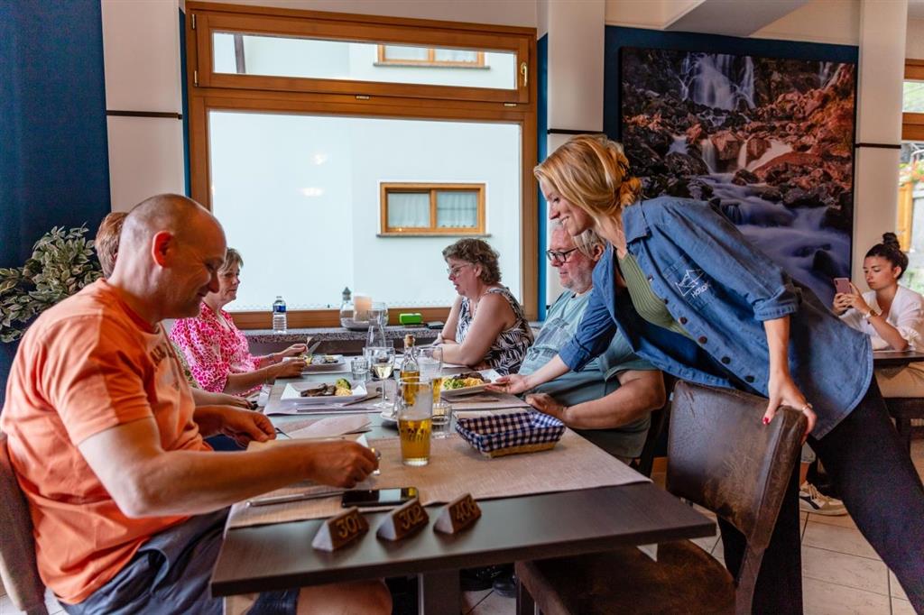 5denní zájezd (denní přejezd) s dopravou, polopenzí a skipasem v ceně – hotel Lory