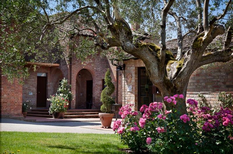 Borgo Tre Rose
