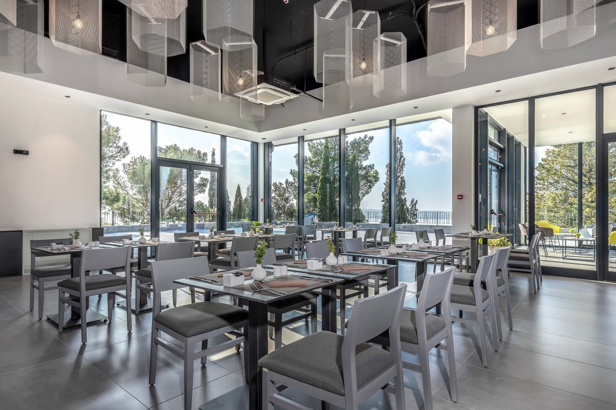 Hotel & Pavilions Ad Turres