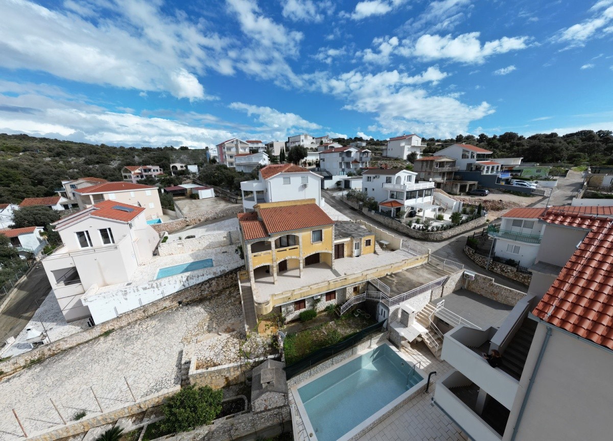 Dario Apartmány