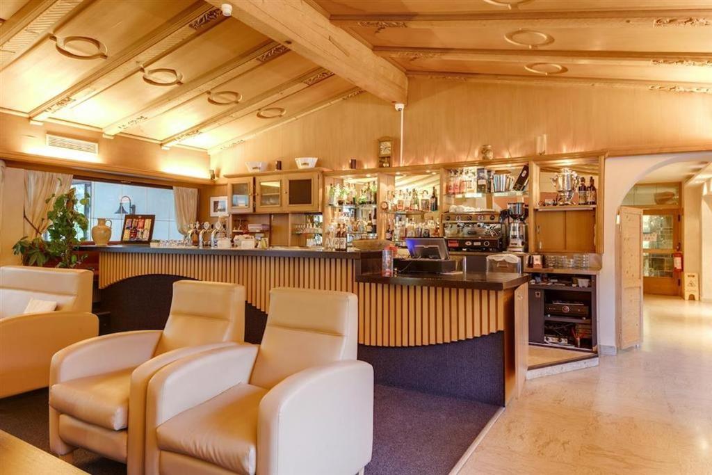 5denní zájezd (denní přejezd) s dopravou, polopenzí a skipasem v ceně – Smy hotel Koflerhof