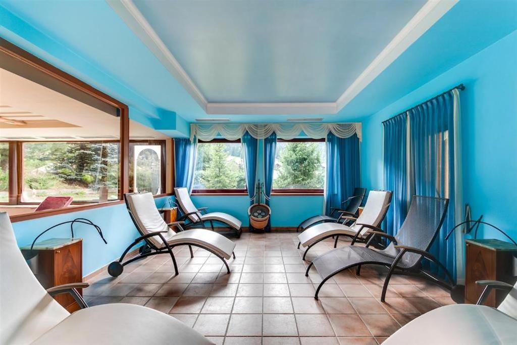 5denní zájezd (denní přejezd) s dopravou, polopenzí a skipasem v ceně – Smy hotel Koflerhof