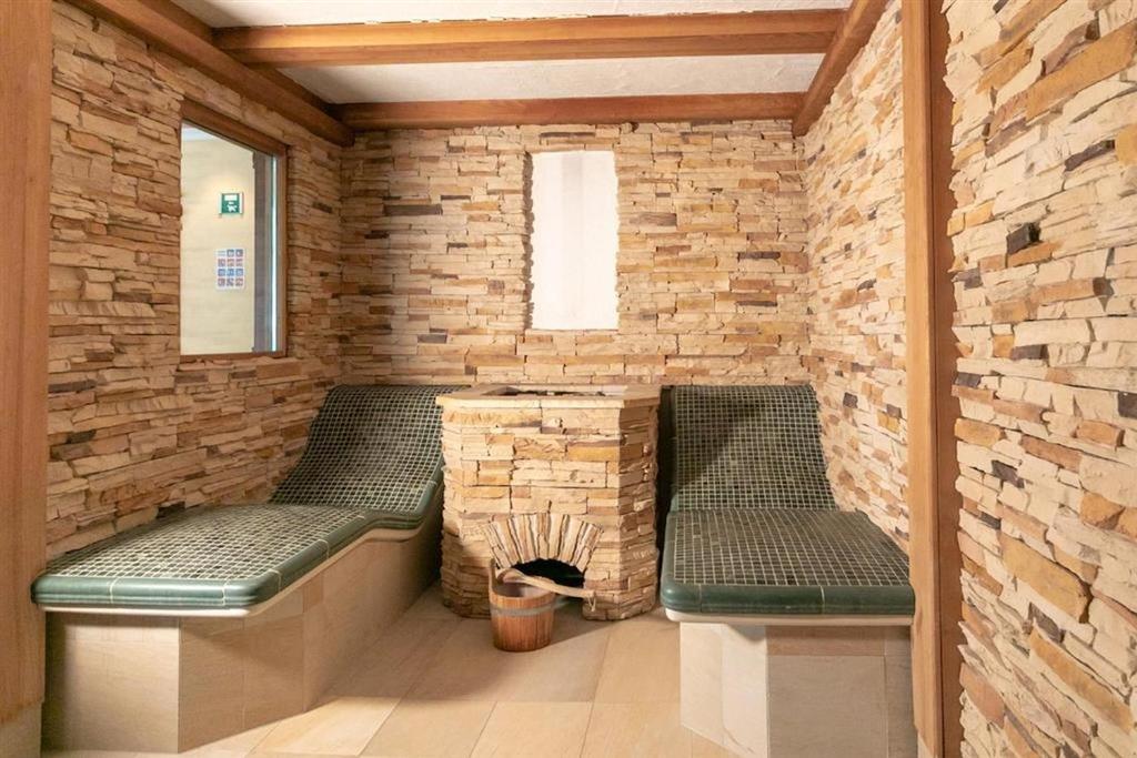 5denní zájezd (denní přejezd) s dopravou, polopenzí a skipasem v ceně – Smy hotel Koflerhof