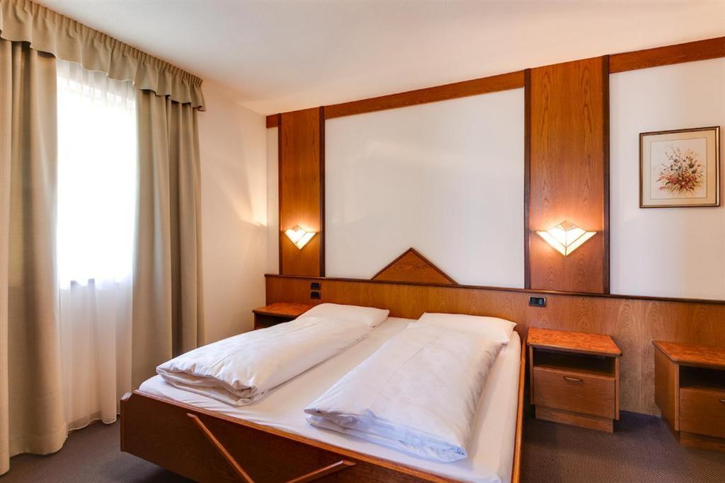 5denní zájezd (denní přejezd) s dopravou, polopenzí a skipasem v ceně – Smy hotel Koflerhof