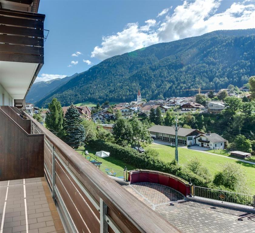5denní zájezd (denní přejezd) s dopravou, polopenzí a skipasem v ceně – Smy hotel Koflerhof