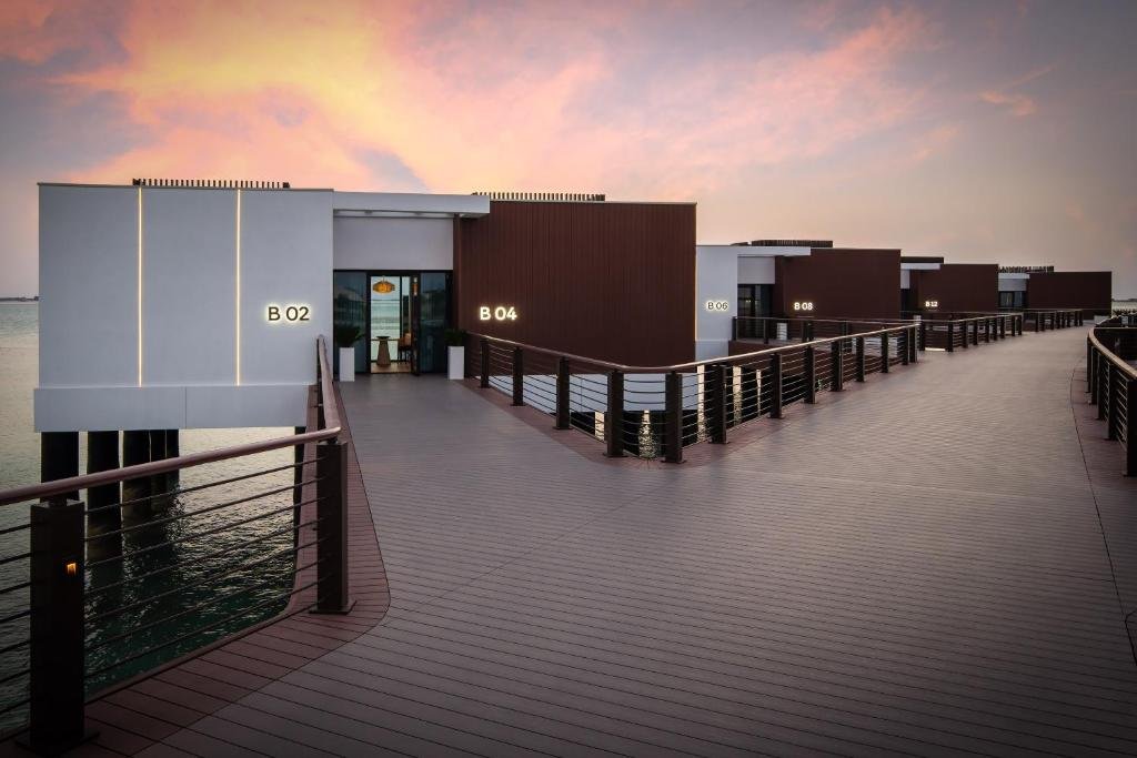 Bab Al Nojoum Hudayriyat - Villas