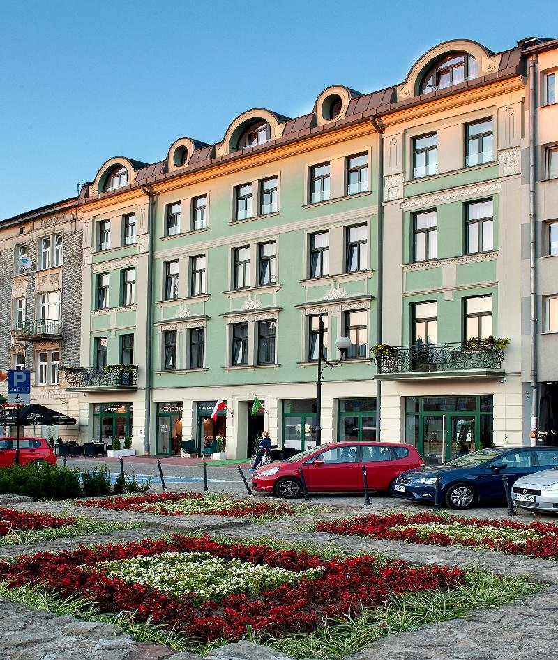 Plaza Boutique Hotel