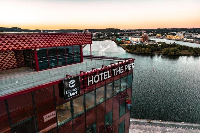 Clarion Hotel The Pier