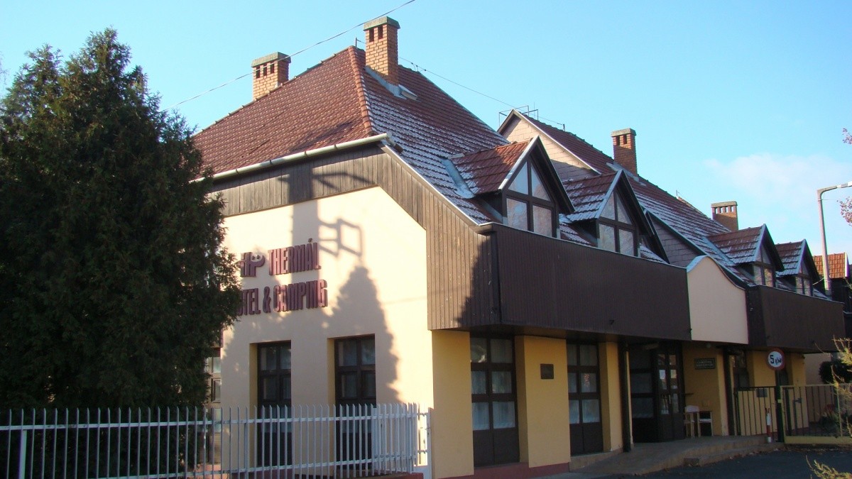 Thermal Apartmanház & Camping (Komárom)
