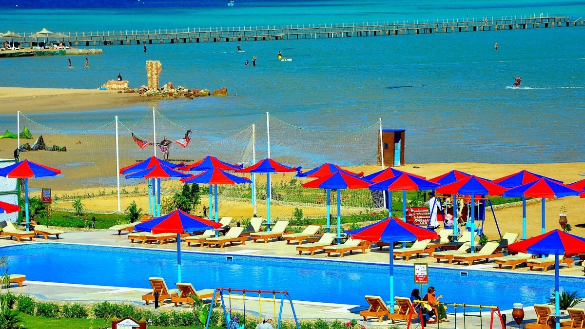 Sunrise Alora Aqua Park Resort