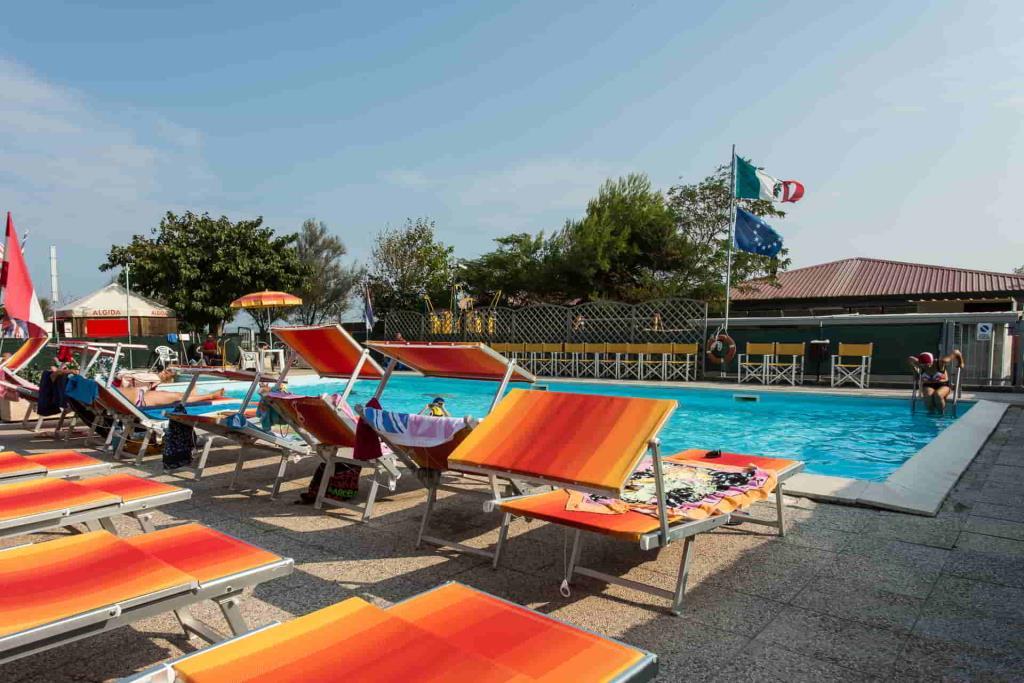 Village Pineta Beach