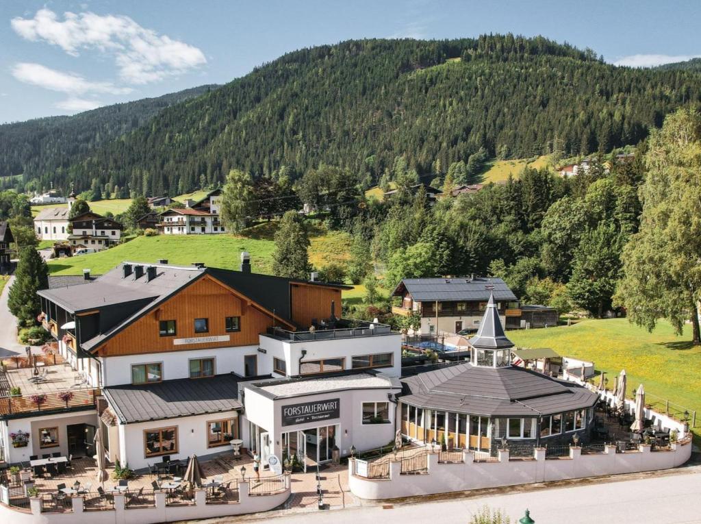FORSTAUERWiRT Hotel & Restaurant