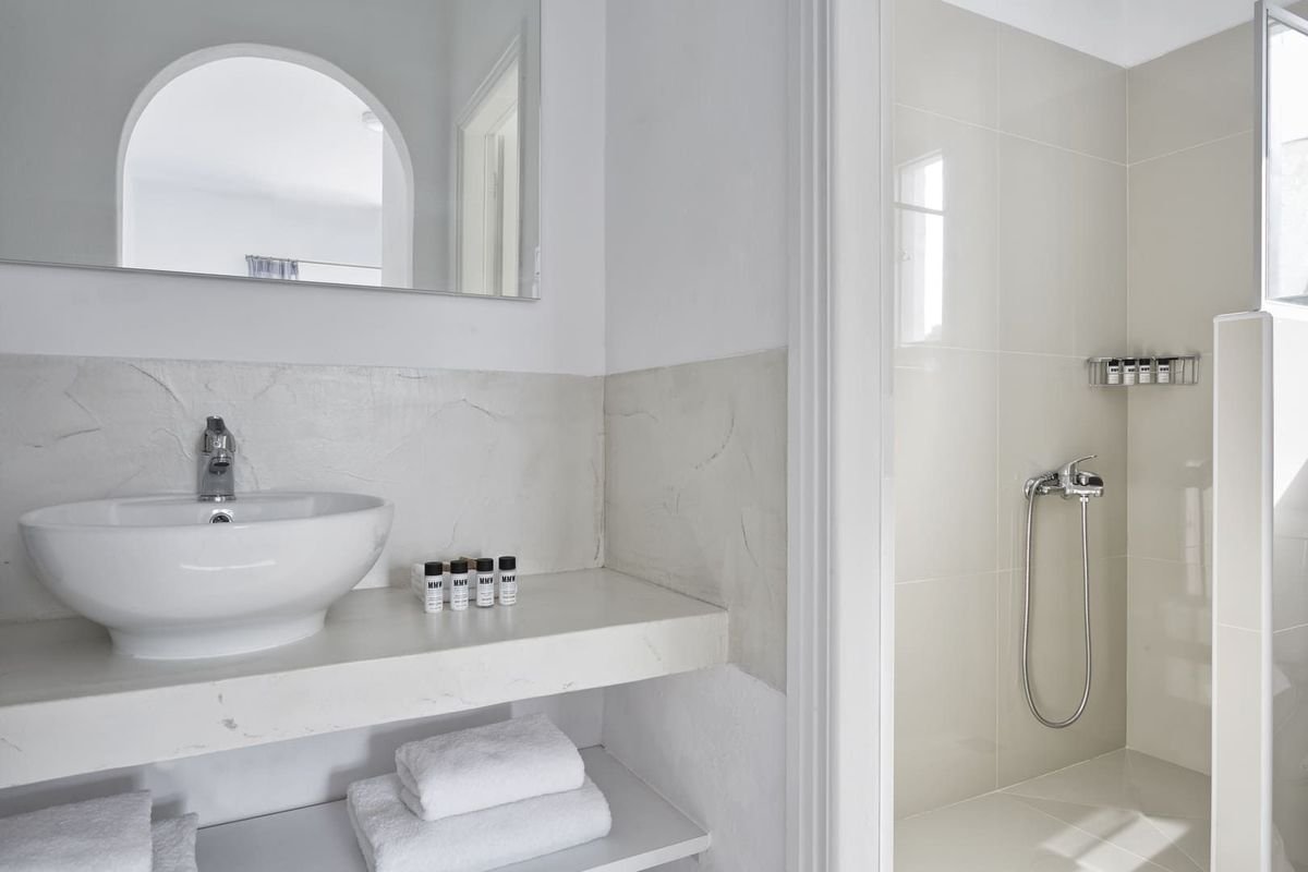 Mrs Armelina By Mr & Mrs White Hotels