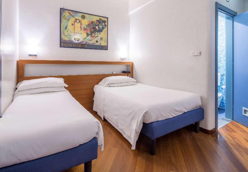 Best Western Plaza