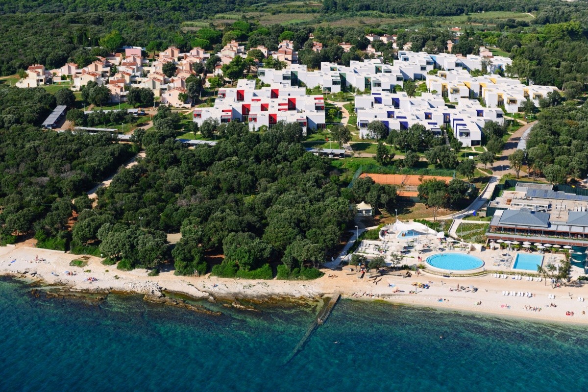 Amarin Apartments