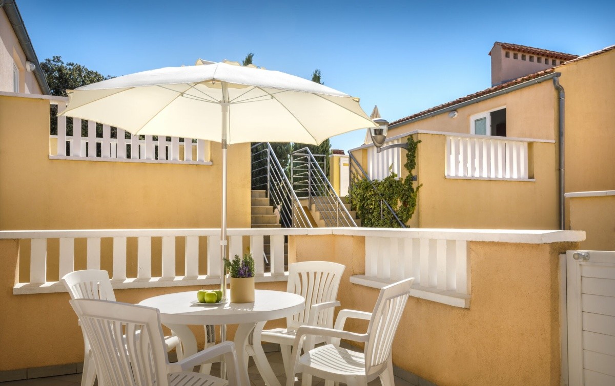 Amarin Apartments