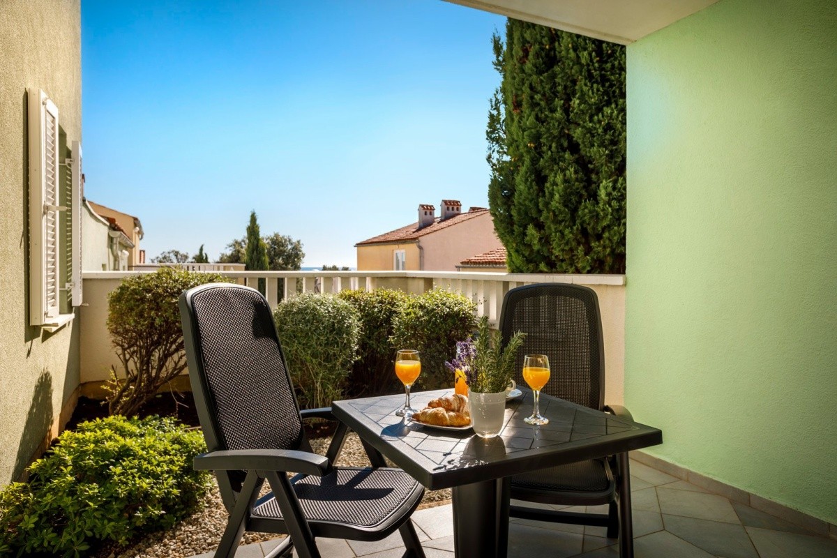 Amarin Apartments