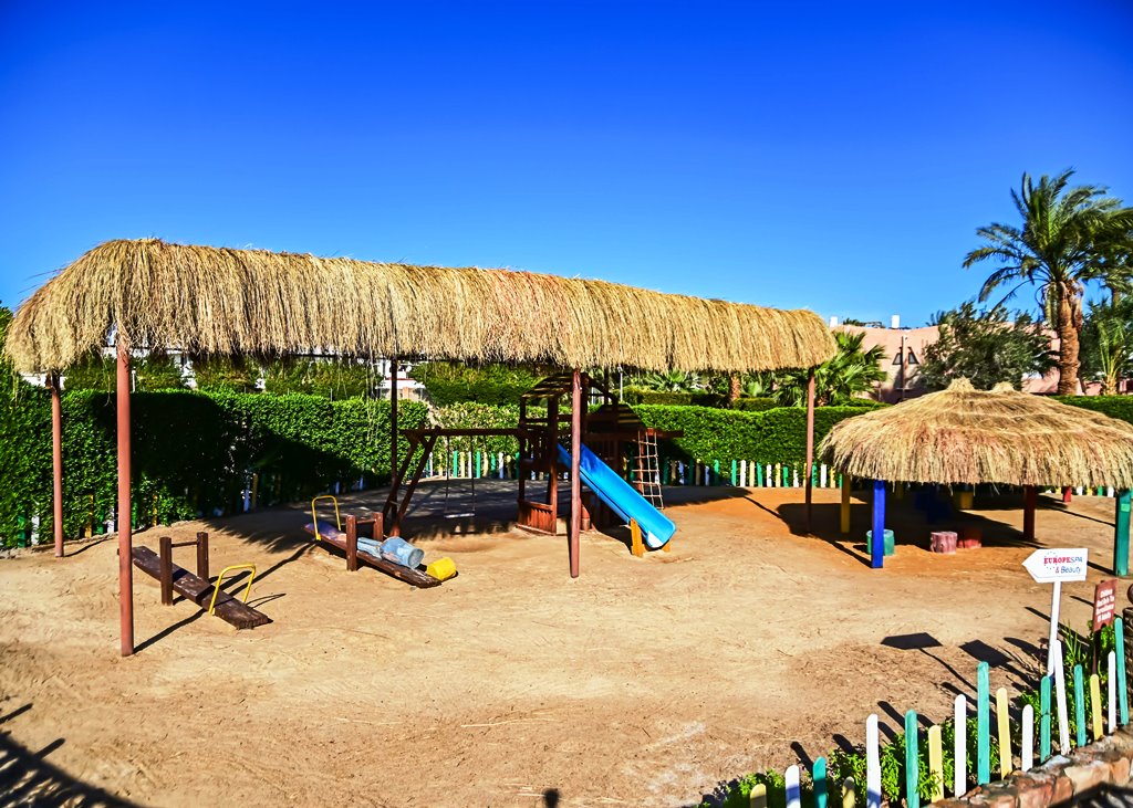 Eagles Paradise Abu Soma Resort