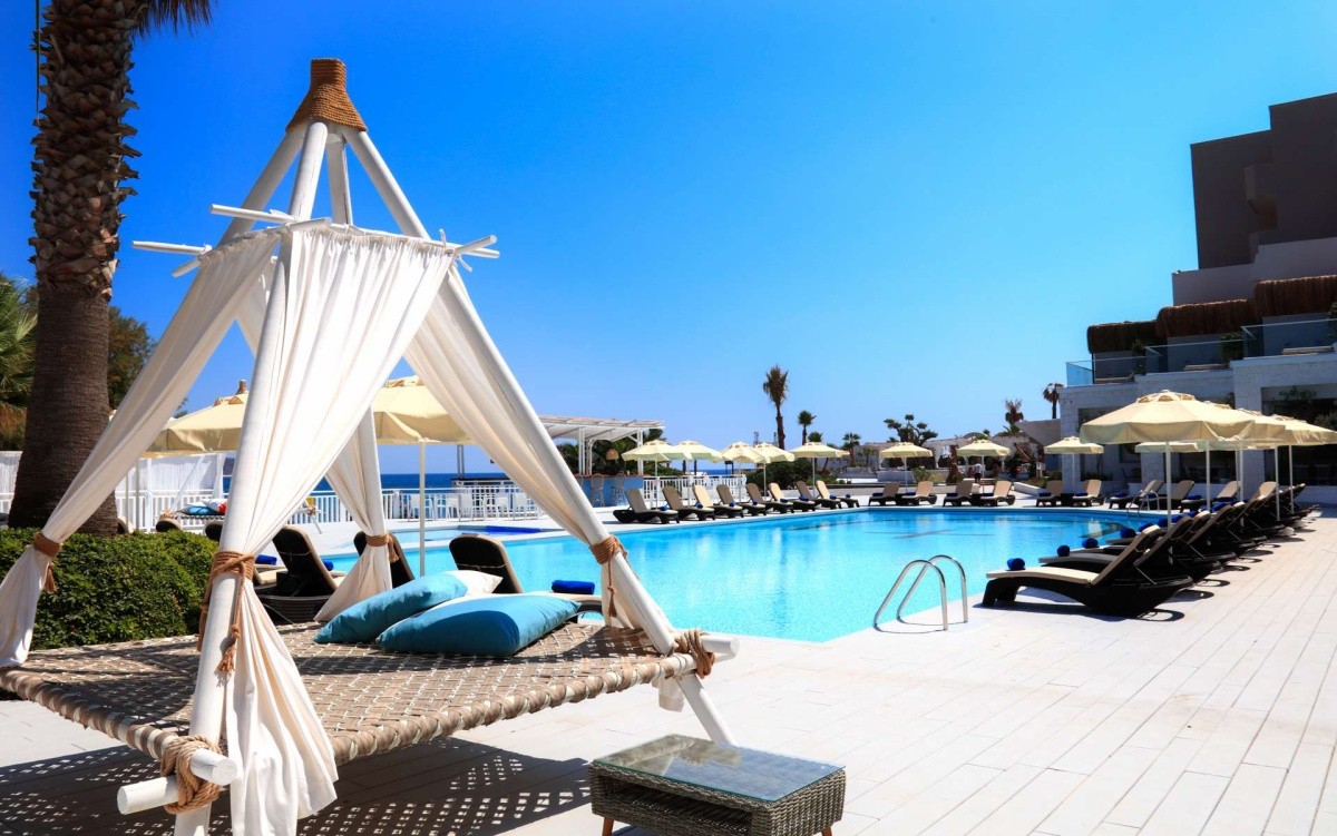 Design Plus Seya Beach