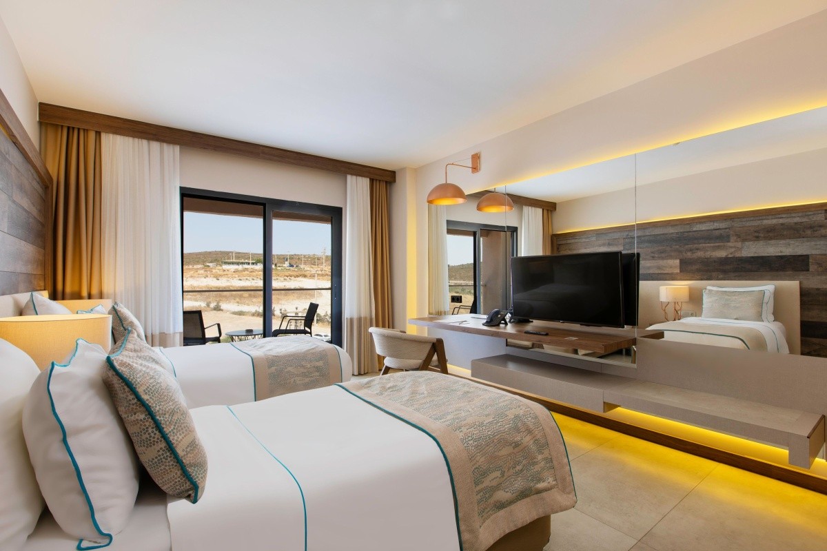 Design Plus Seya Beach