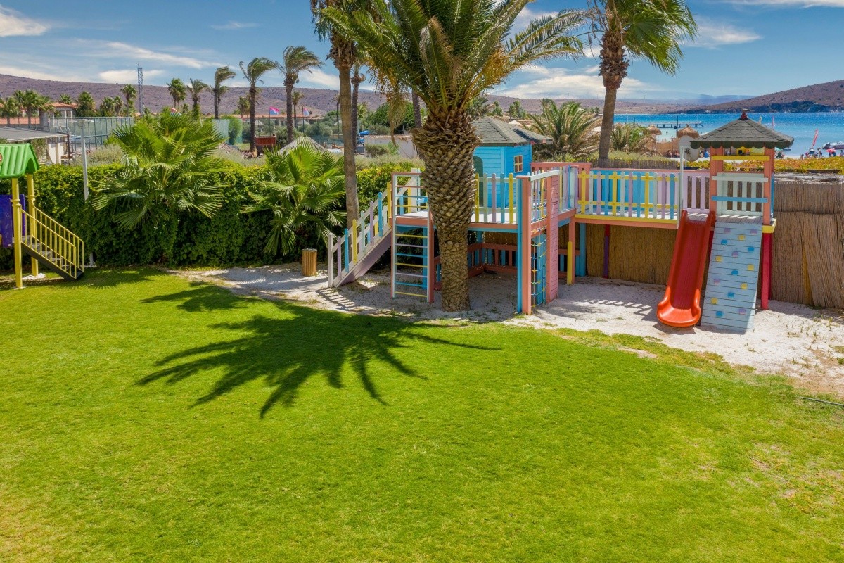 Design Plus Seya Beach