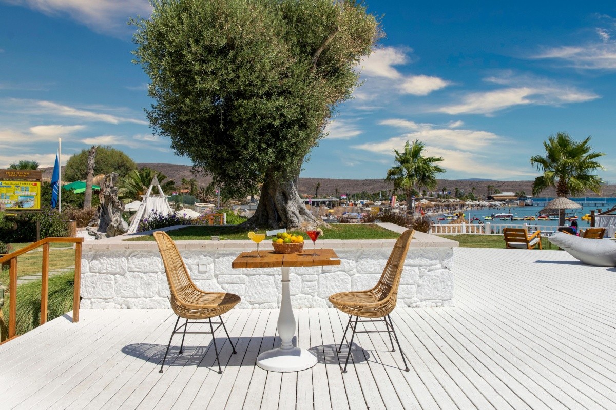 Design Plus Seya Beach