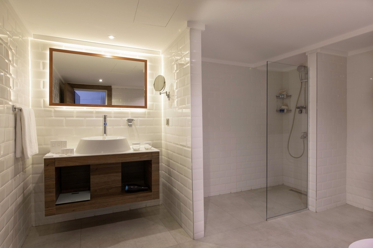Design Plus Seya Beach