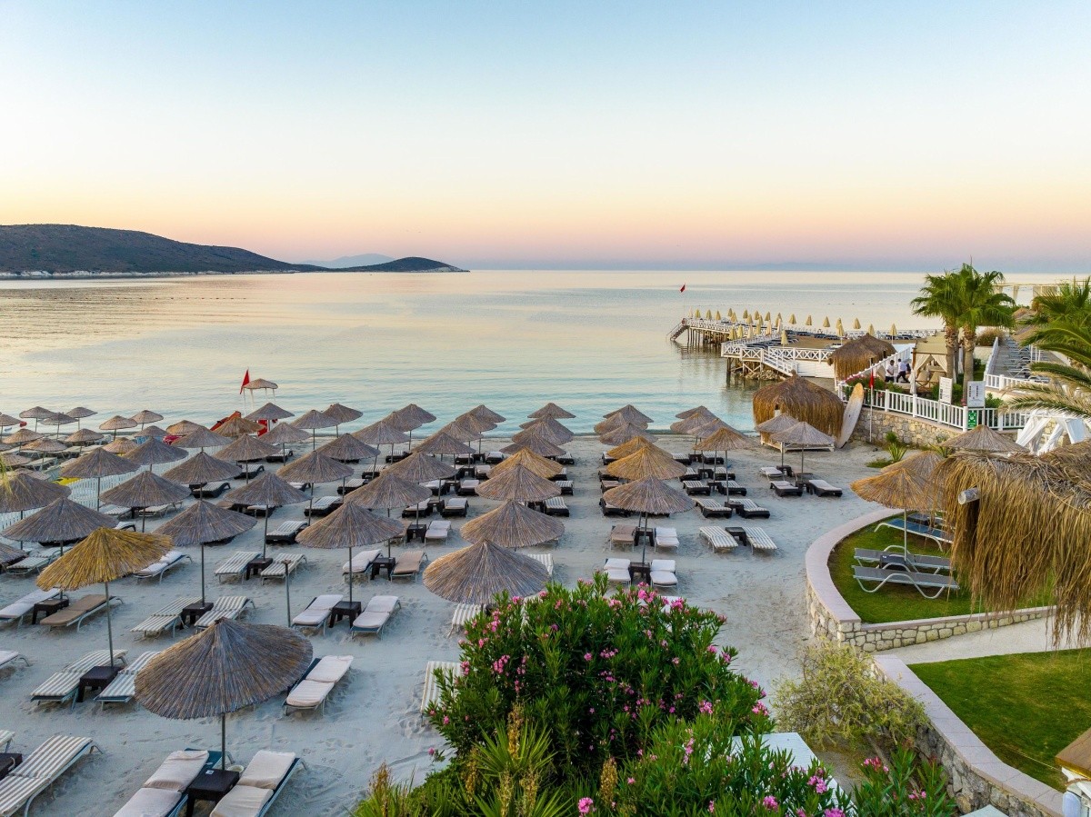 Design Plus Seya Beach