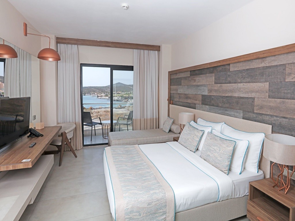 Design Plus Seya Beach