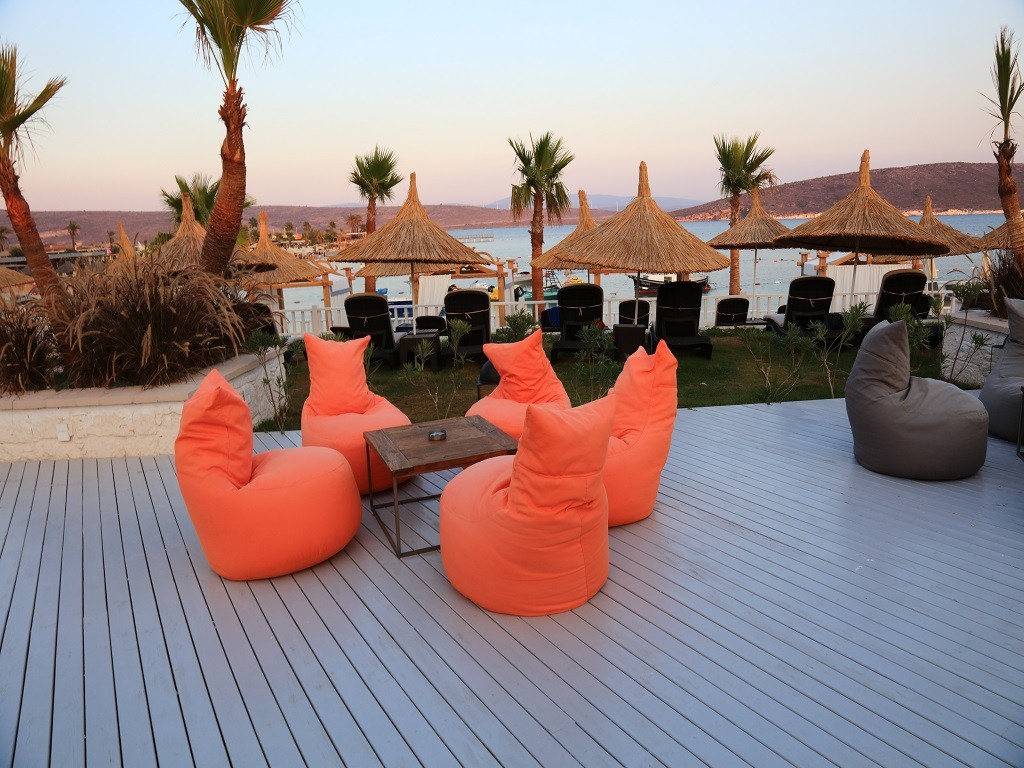 Design Plus Seya Beach