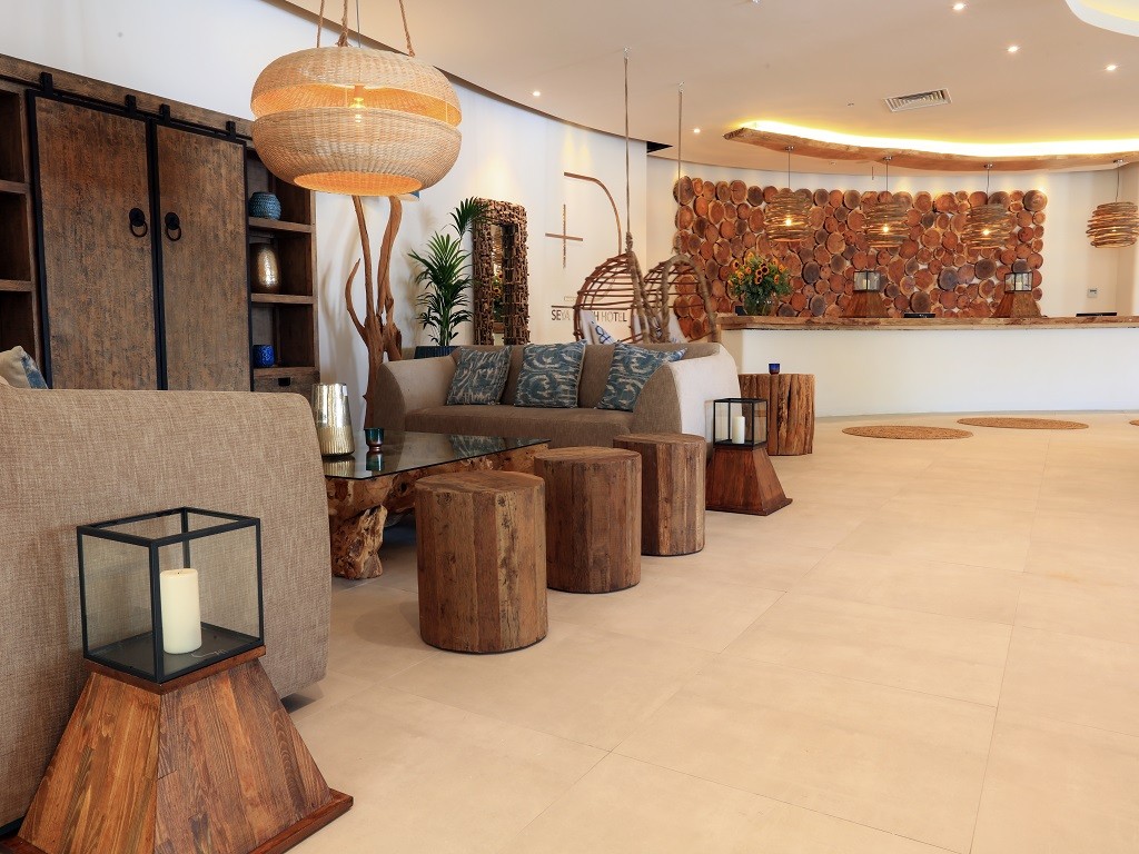 Design Plus Seya Beach